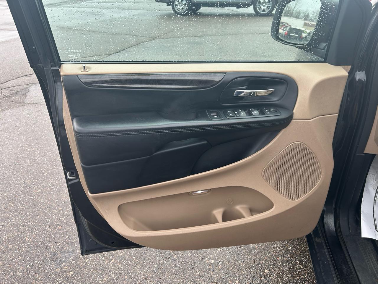 Dodge Grand Caravan SXT 2016