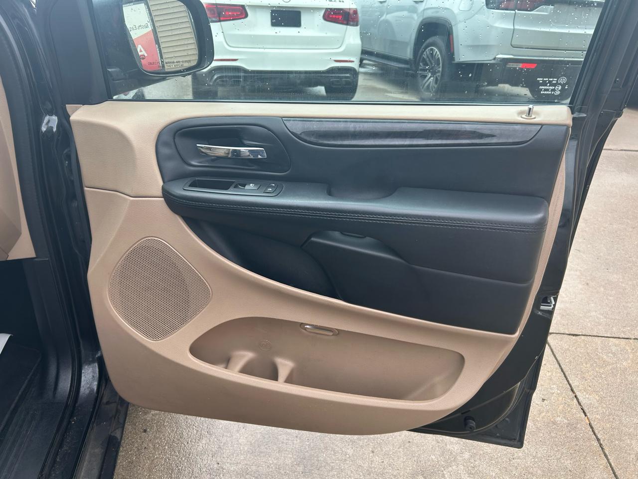 Dodge Grand Caravan SXT 2016