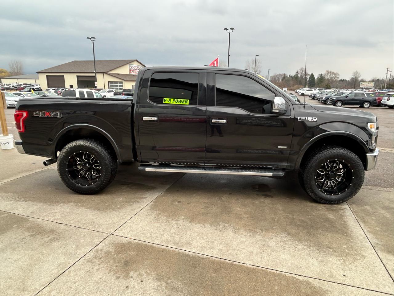 Ford F-150 XL SuperCrew 5.5-ft. Bed 4WD 2015