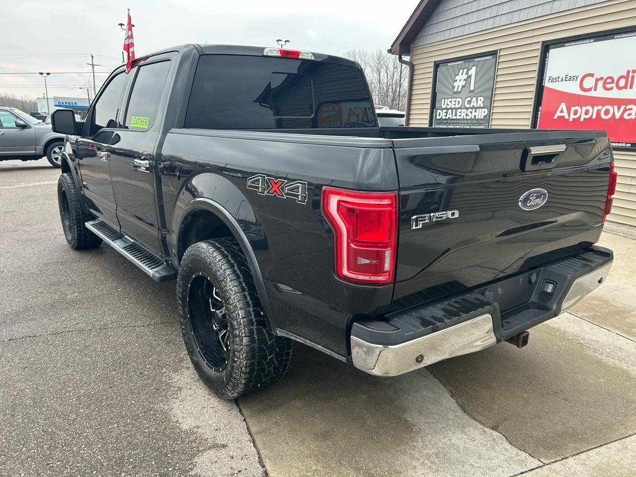 Ford F-150 XL SuperCrew 5.5-ft. Bed 4WD 2015