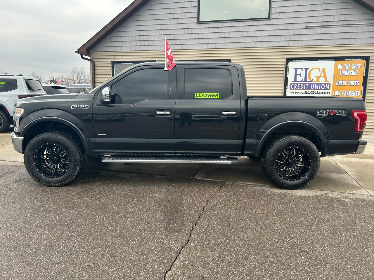 Ford F-150 XL SuperCrew 5.5-ft. Bed 4WD 2015