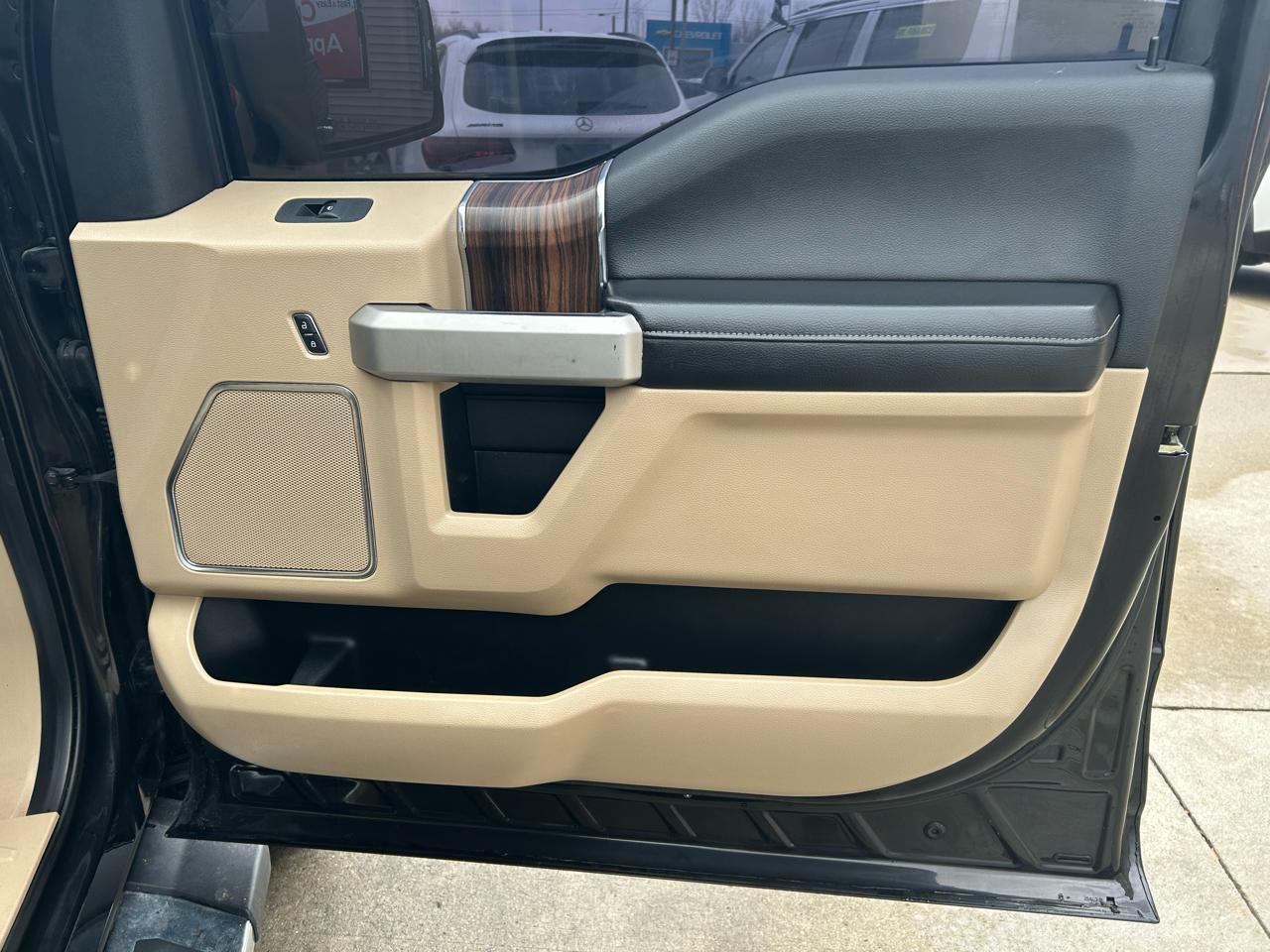 Ford F-150 XL SuperCrew 5.5-ft. Bed 4WD 2015