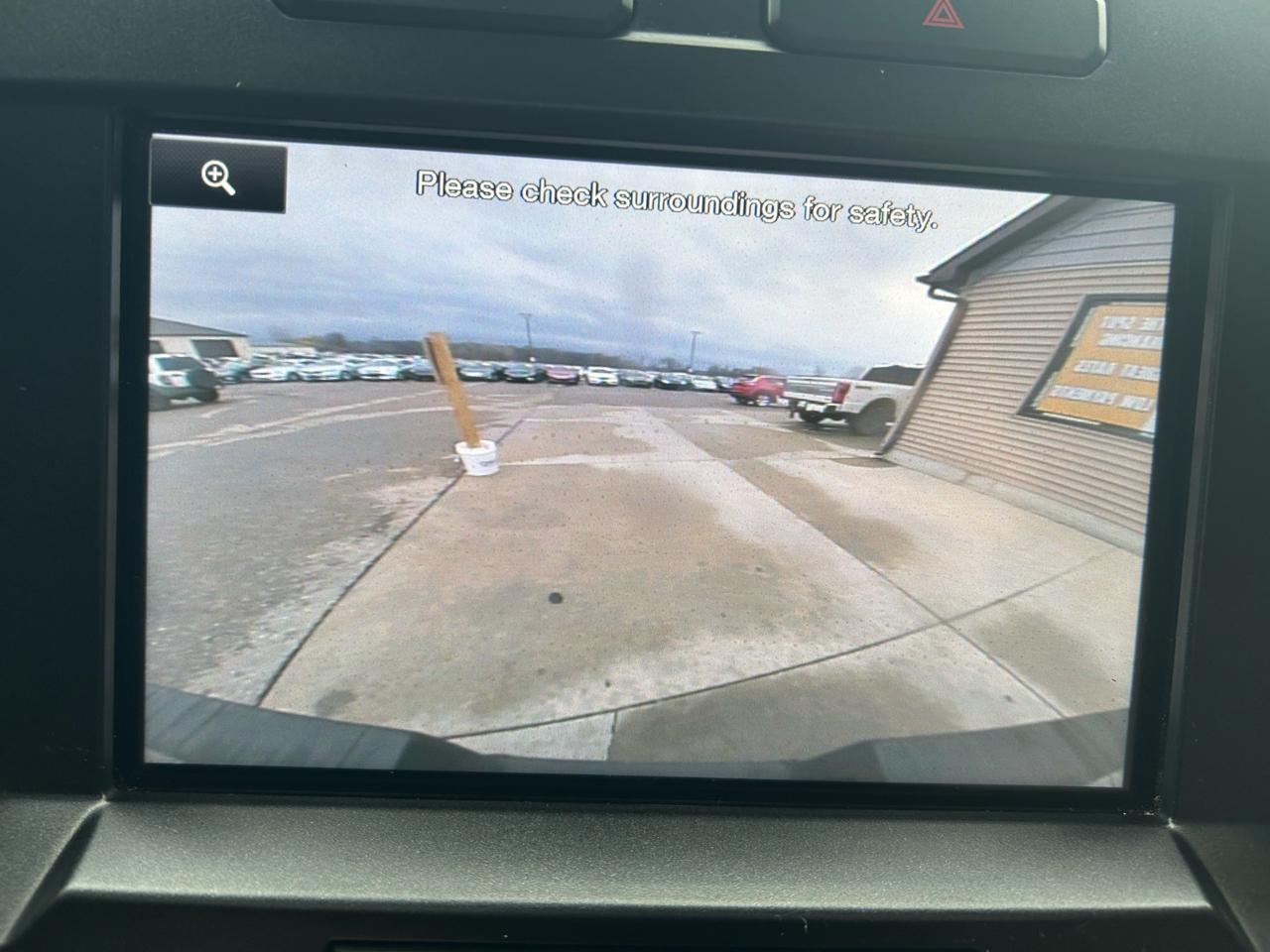 Ford F-150 XL SuperCrew 5.5-ft. Bed 4WD 2015