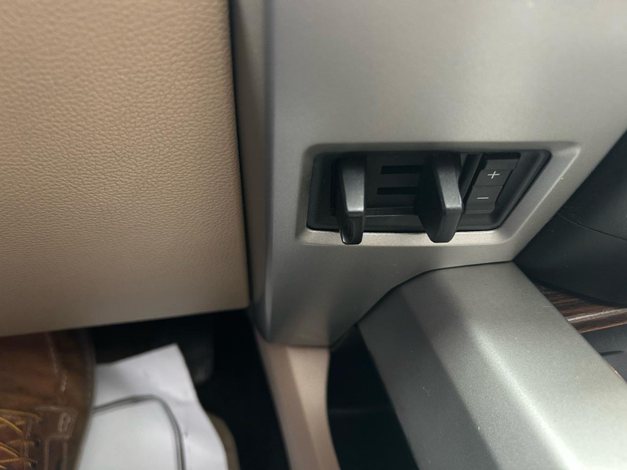 Ford F-150 XL SuperCrew 5.5-ft. Bed 4WD 2015