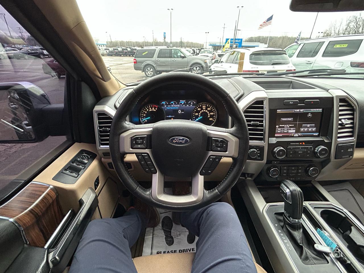 Ford F-150 XL SuperCrew 5.5-ft. Bed 4WD 2015