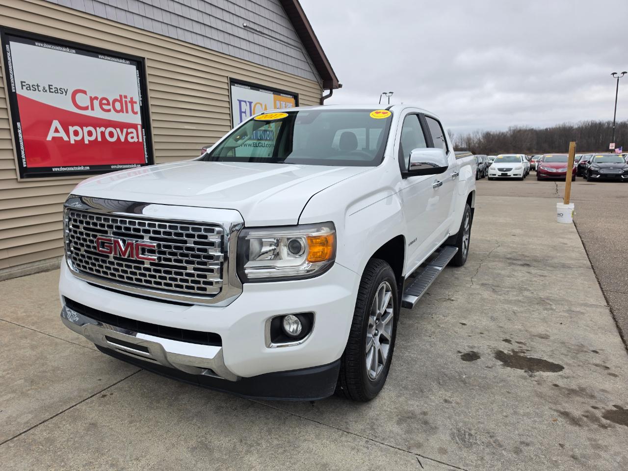 GMC Canyon Denali Crew Cab 4WD Long Box 2017