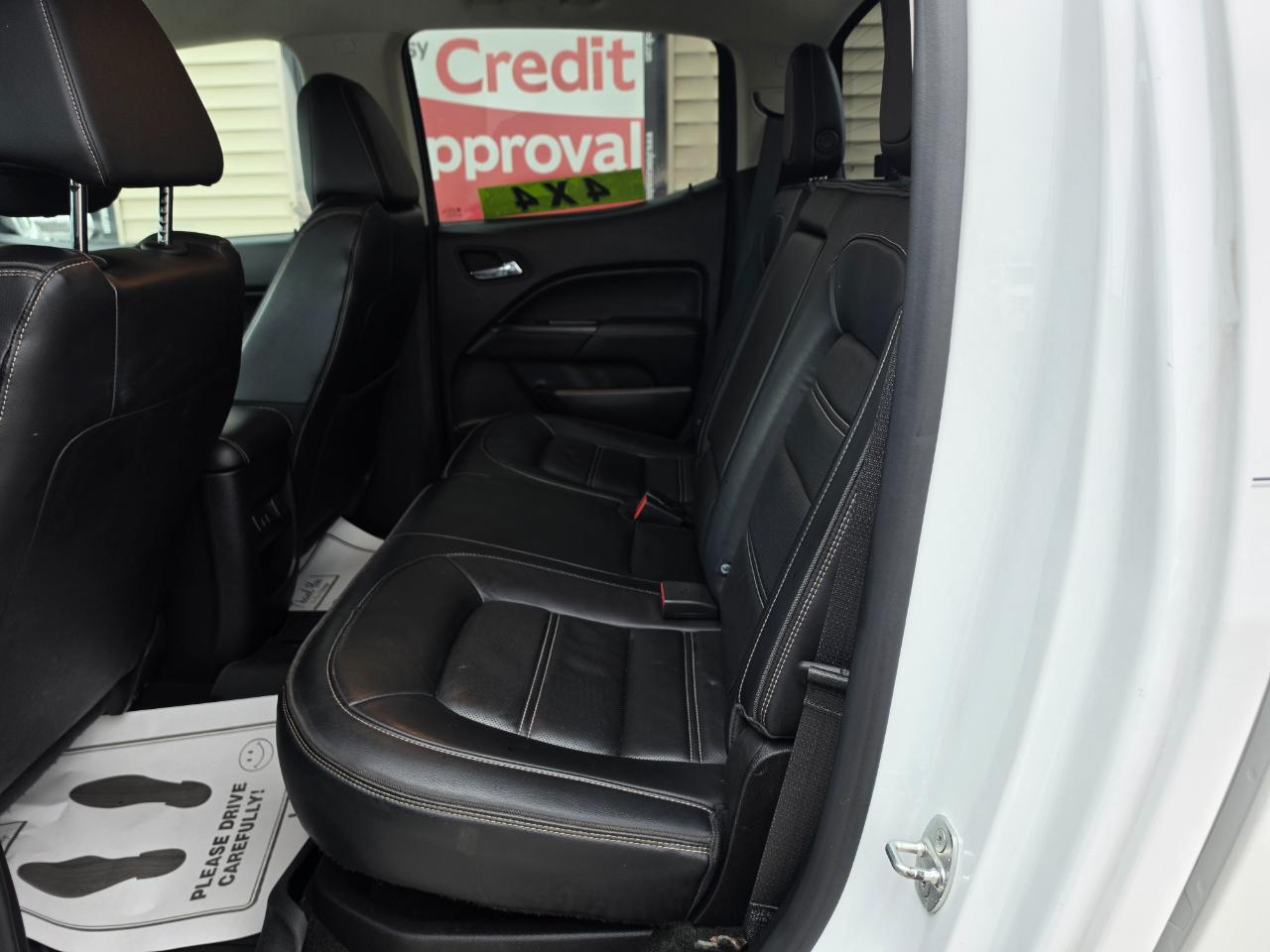 GMC Canyon Denali Crew Cab 4WD Long Box 2017