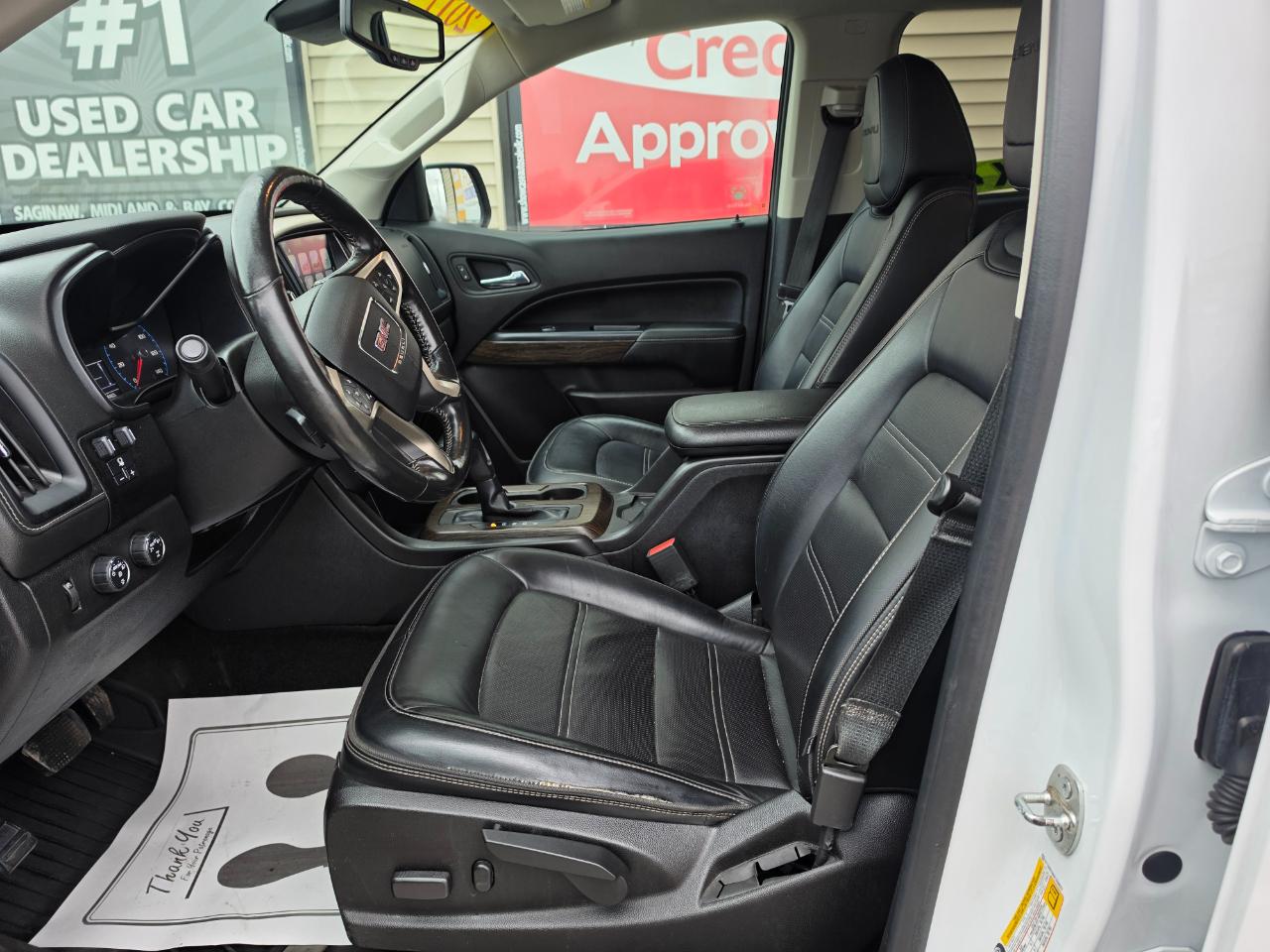 GMC Canyon Denali Crew Cab 4WD Long Box 2017