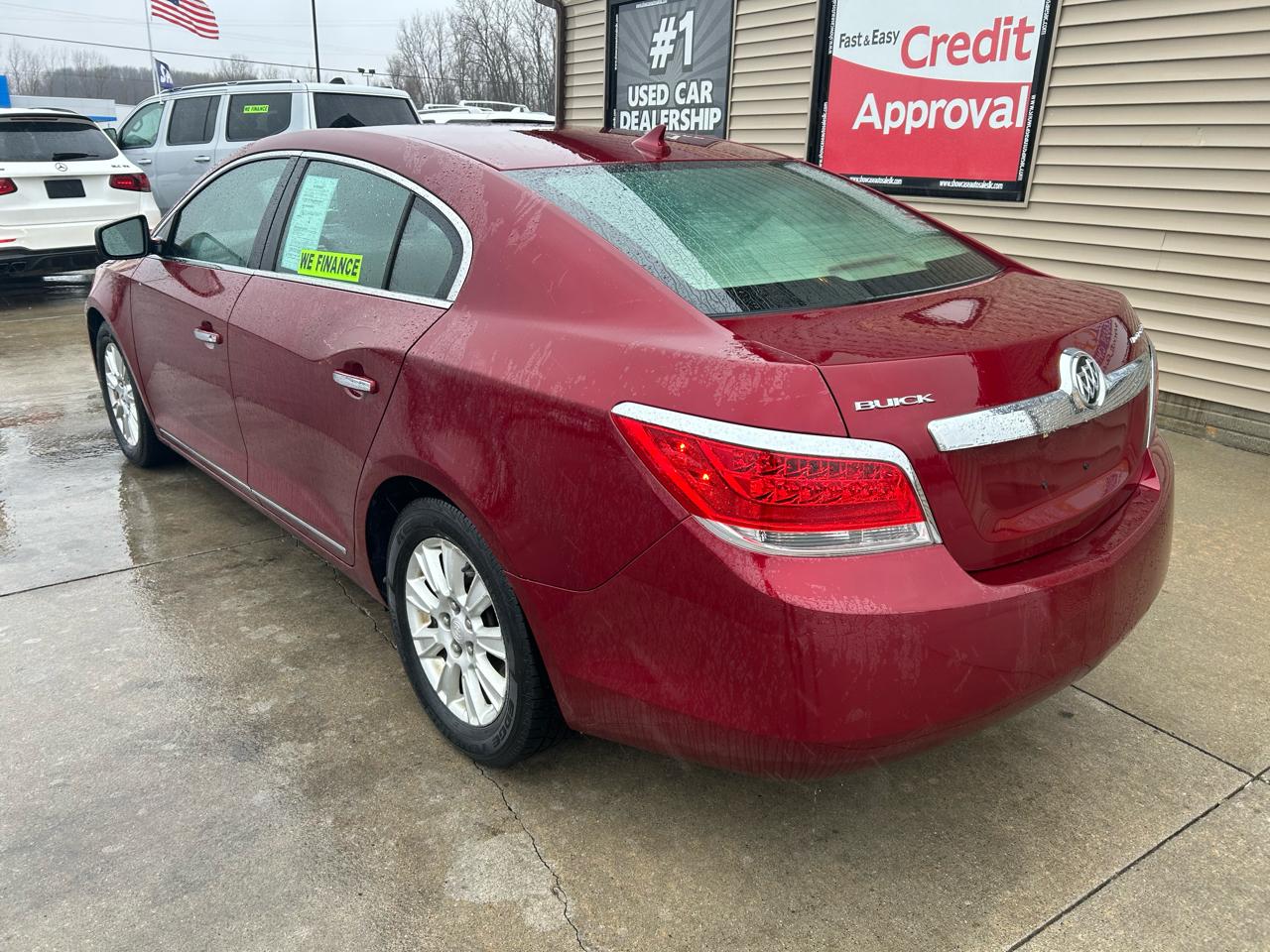 Buick LaCrosse CX 2010