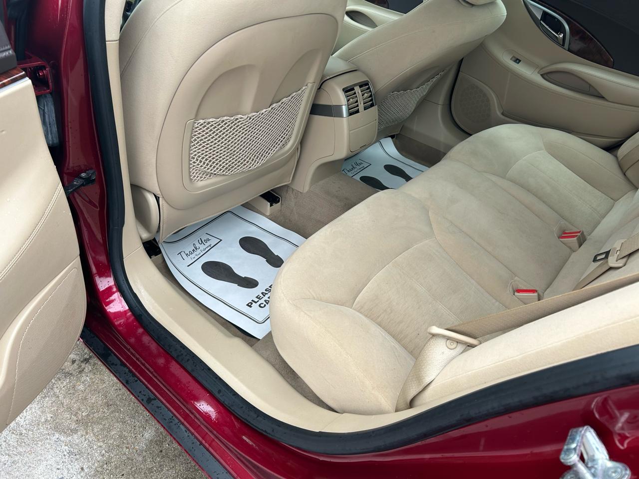 Buick LaCrosse CX 2010