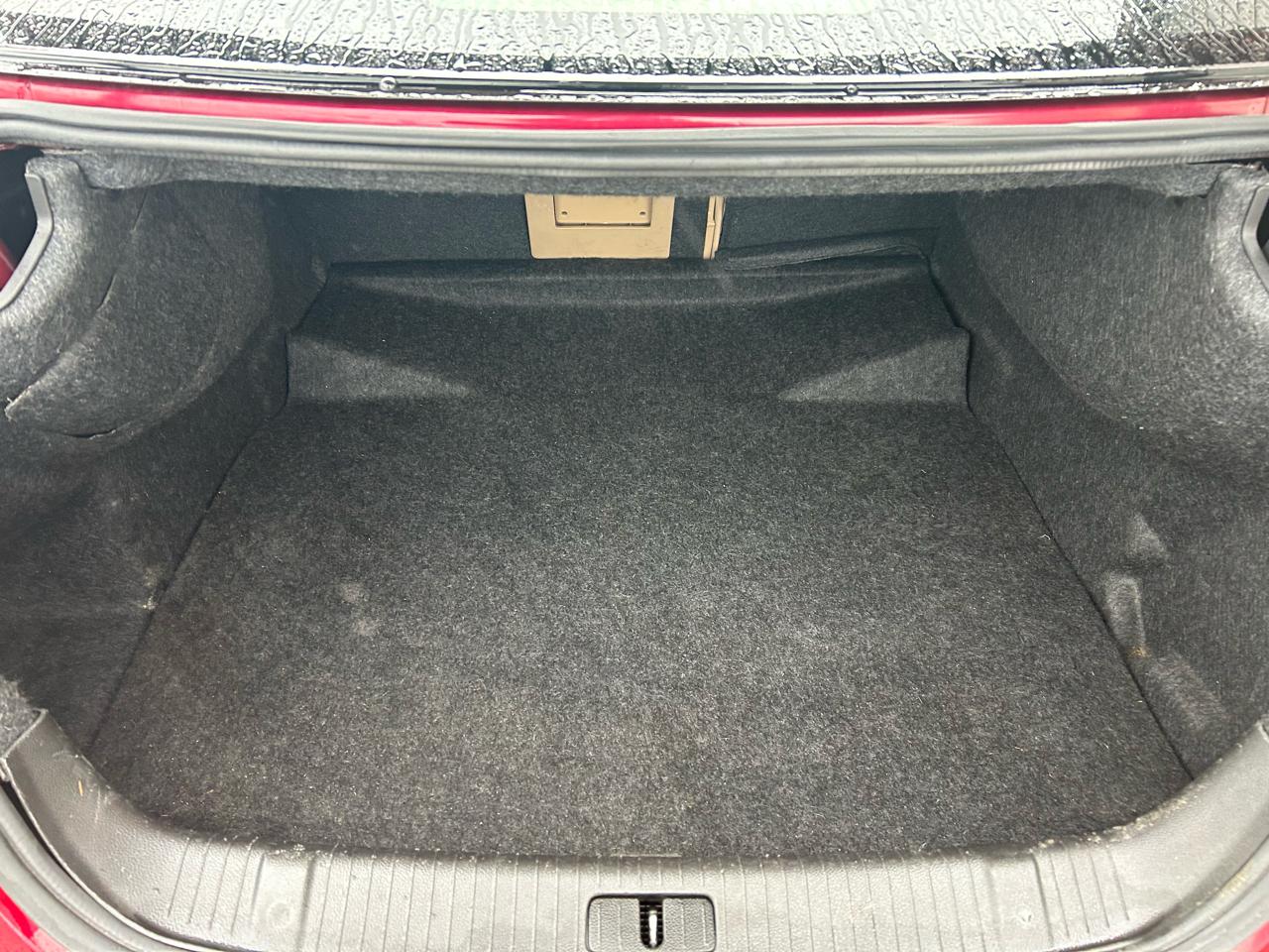 Buick LaCrosse CX 2010