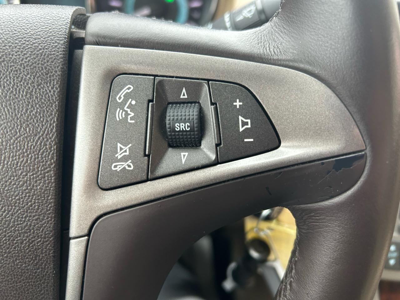 Buick LaCrosse CX 2010