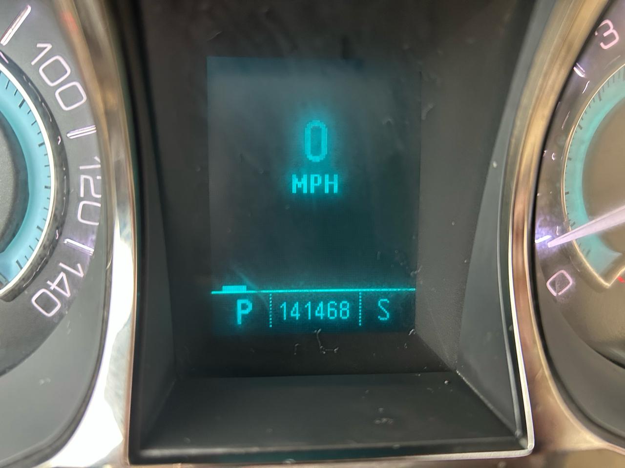 Buick LaCrosse CX 2010