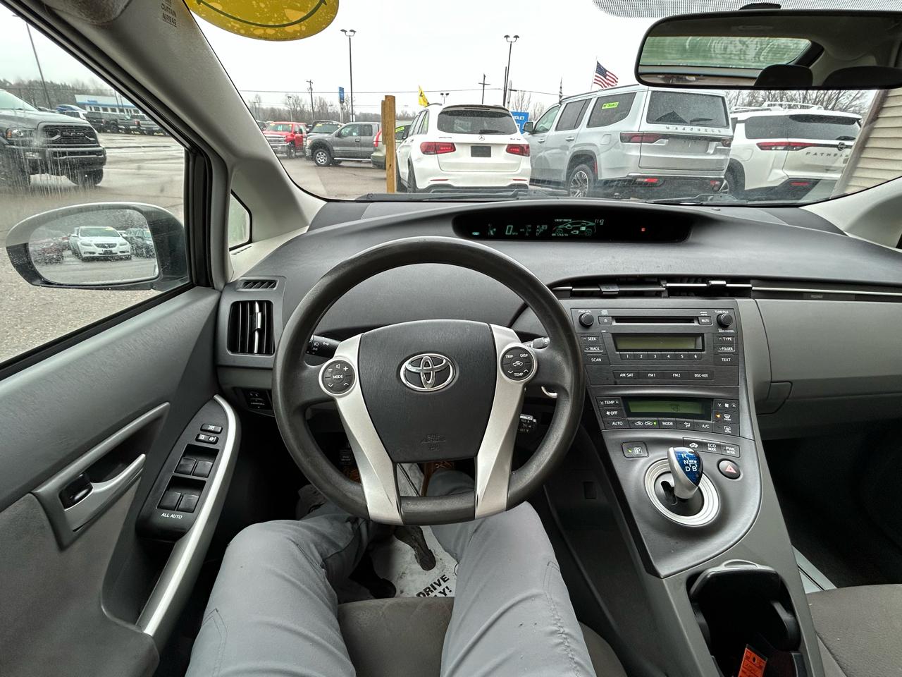 Toyota Prius Prius V 2010