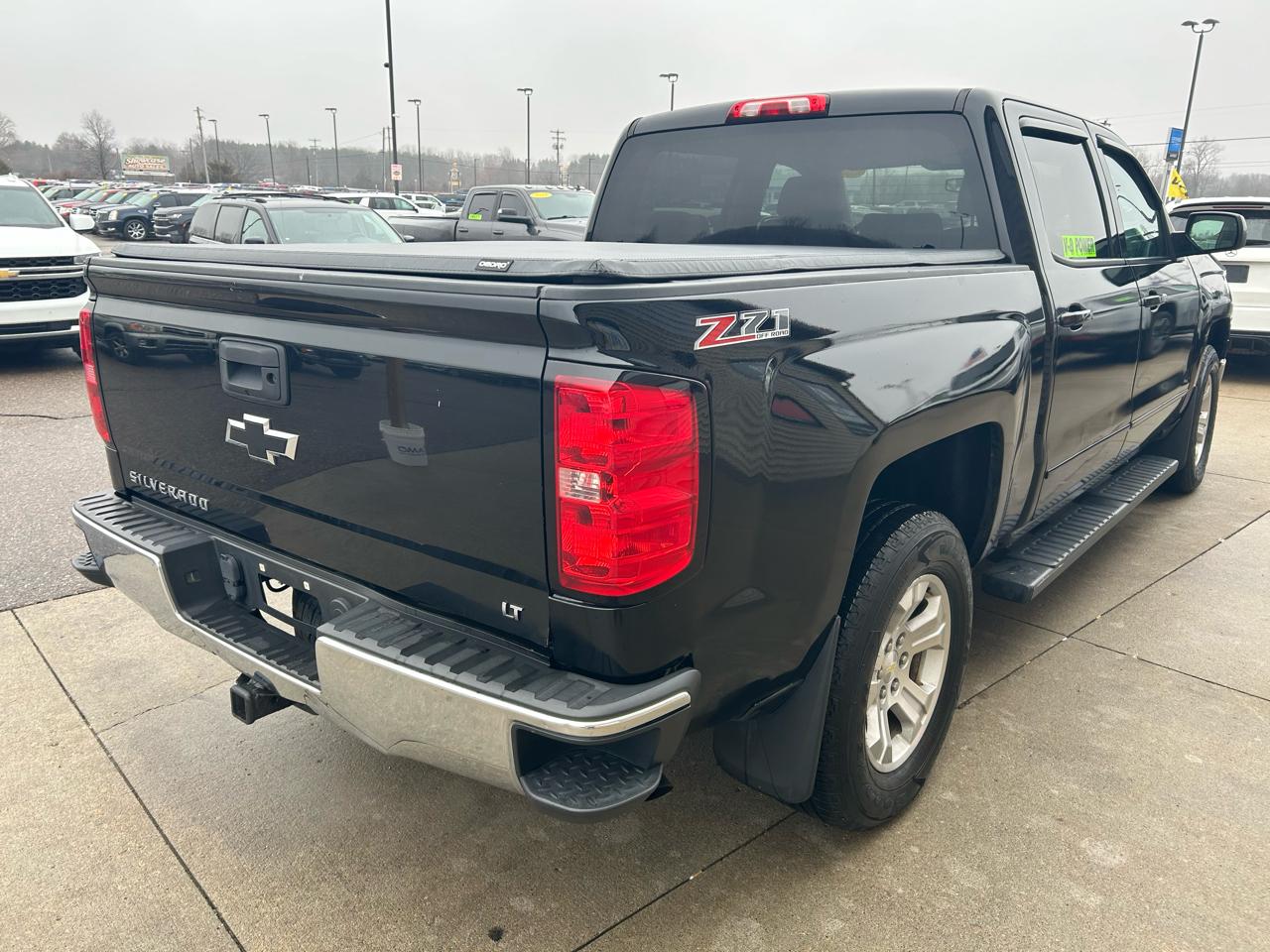 Chevrolet Silverado 1500 LT Crew Cab Long Box 4WD 2015