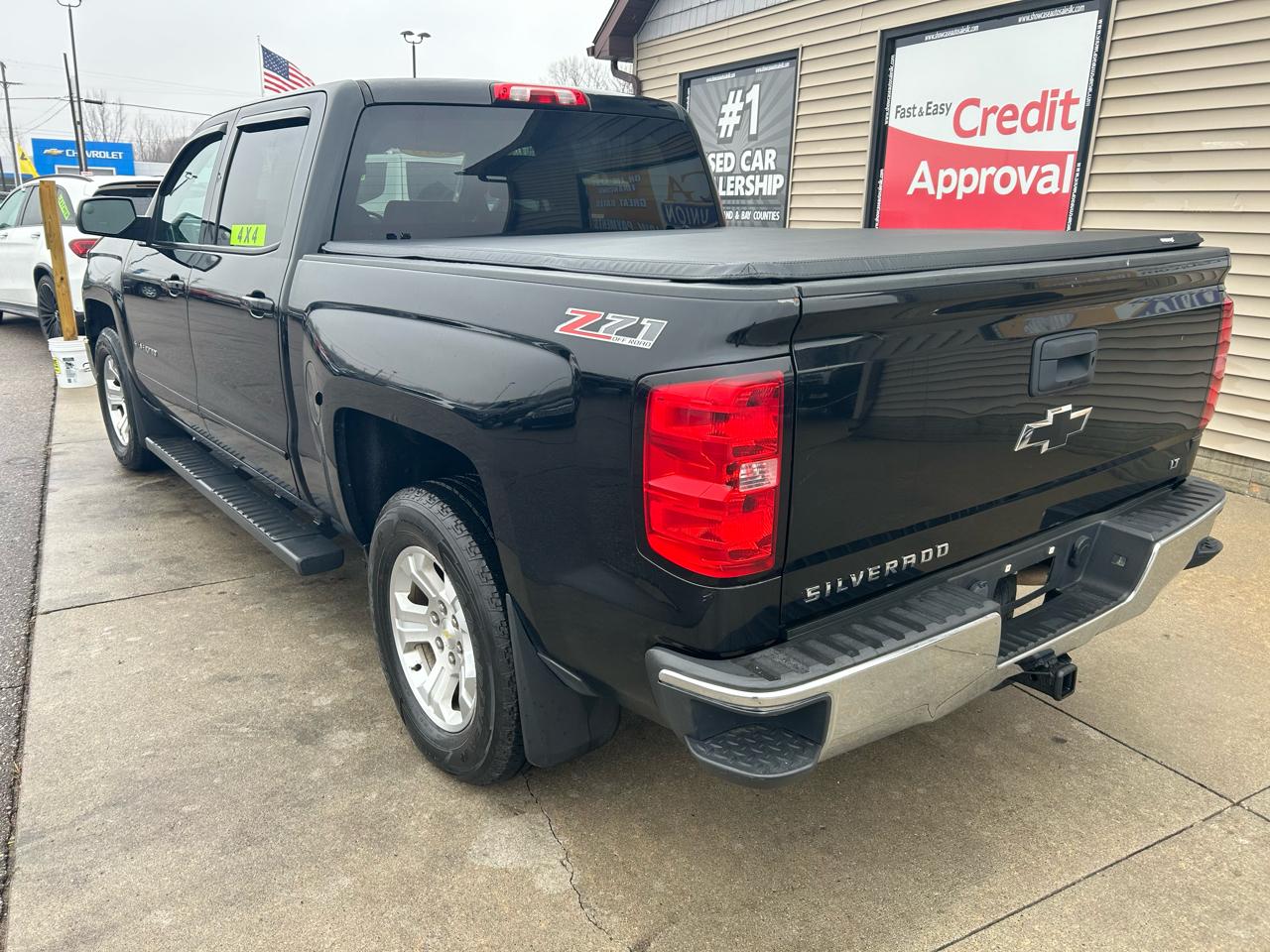 Chevrolet Silverado 1500 LT Crew Cab Long Box 4WD 2015