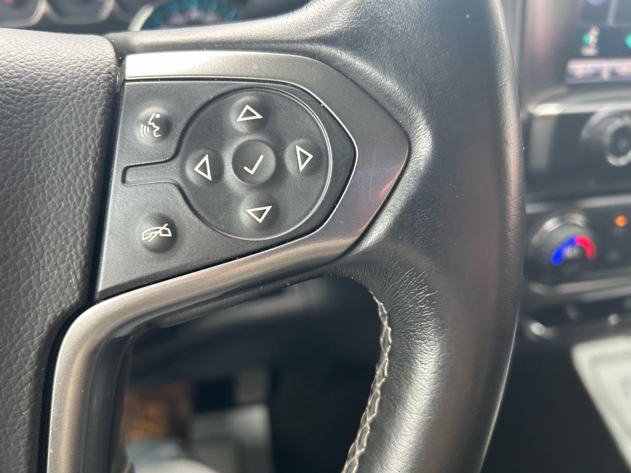 Chevrolet Silverado 1500 LT Crew Cab Long Box 4WD 2015