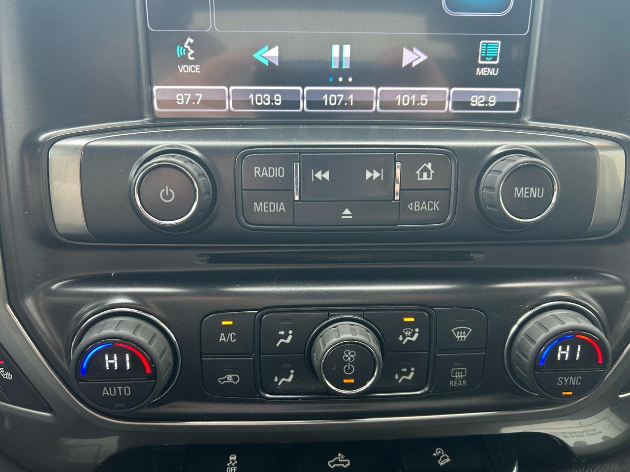 Chevrolet Silverado 1500 LT Crew Cab Long Box 4WD 2015