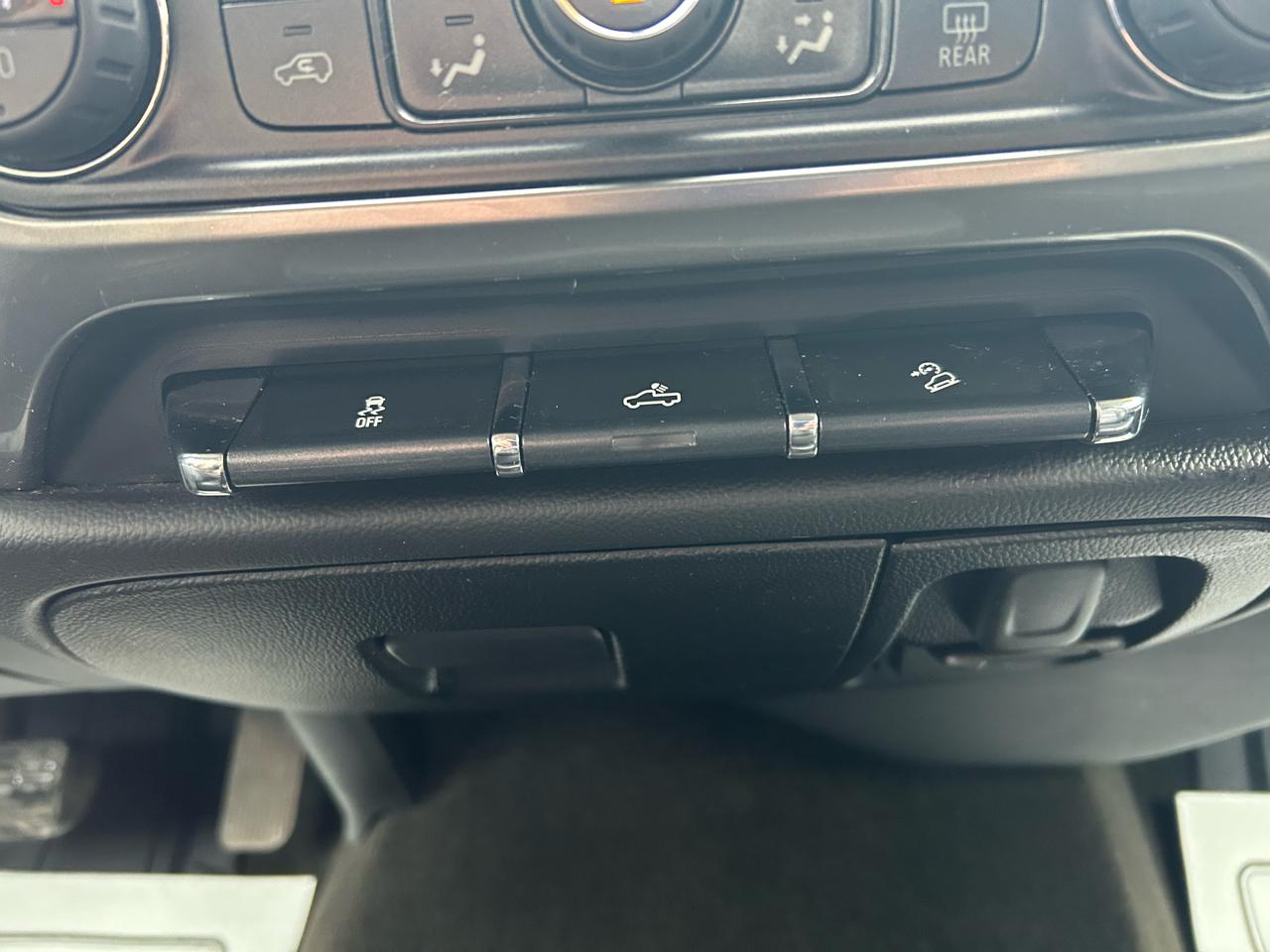 Chevrolet Silverado 1500 LT Crew Cab Long Box 4WD 2015