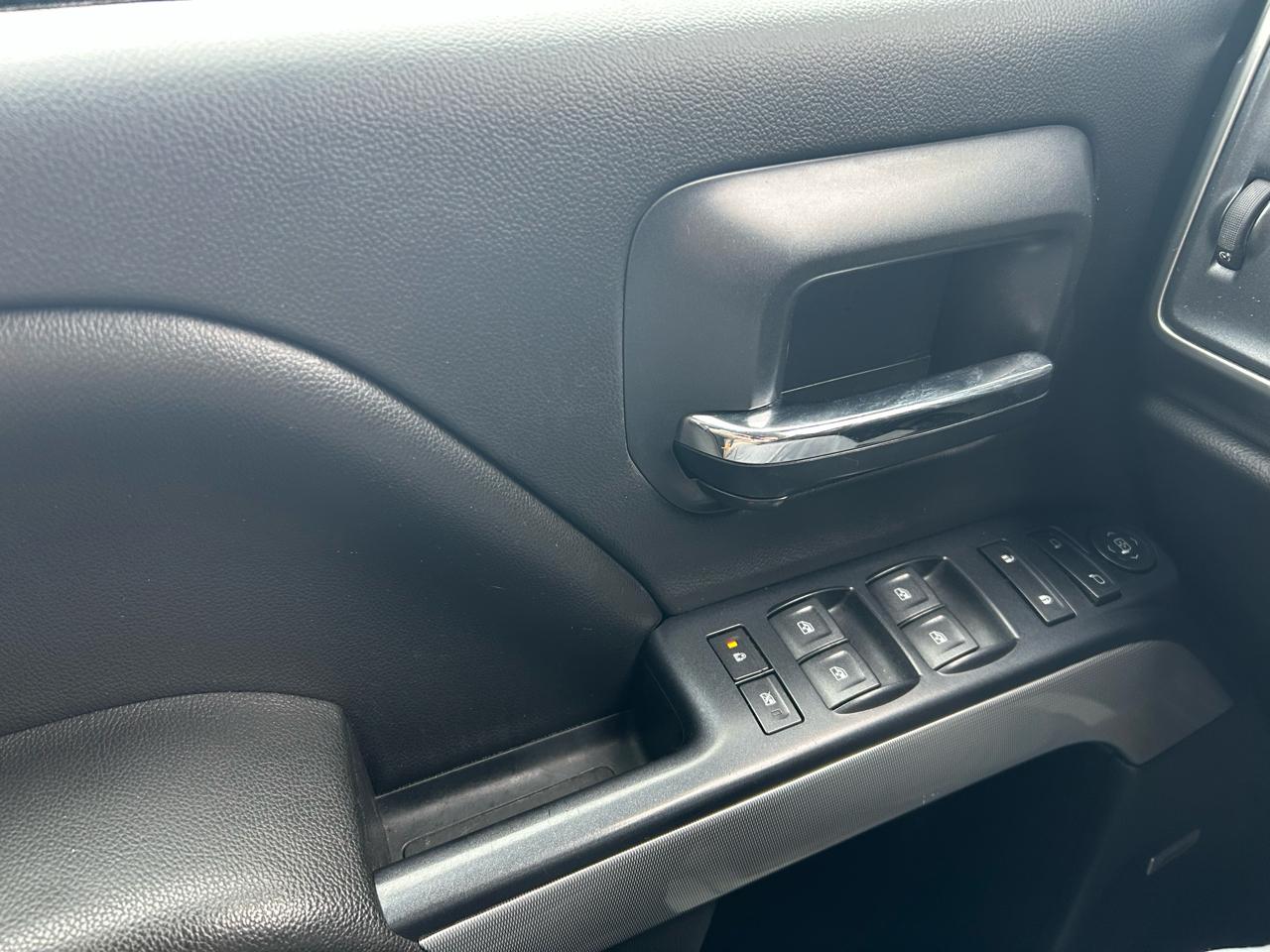 Chevrolet Silverado 1500 LT Crew Cab Long Box 4WD 2015