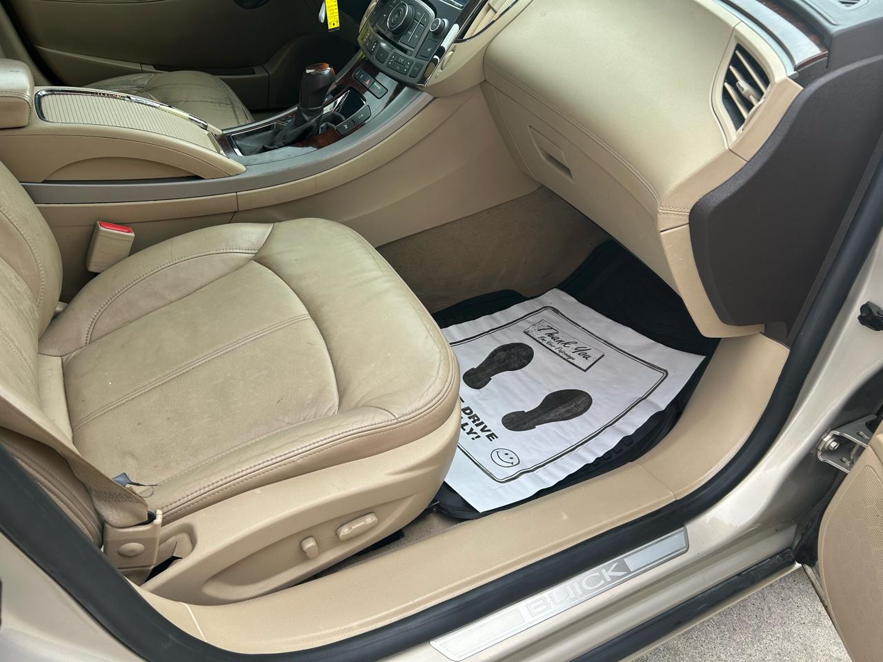 Buick LaCrosse CXL FWD 2010