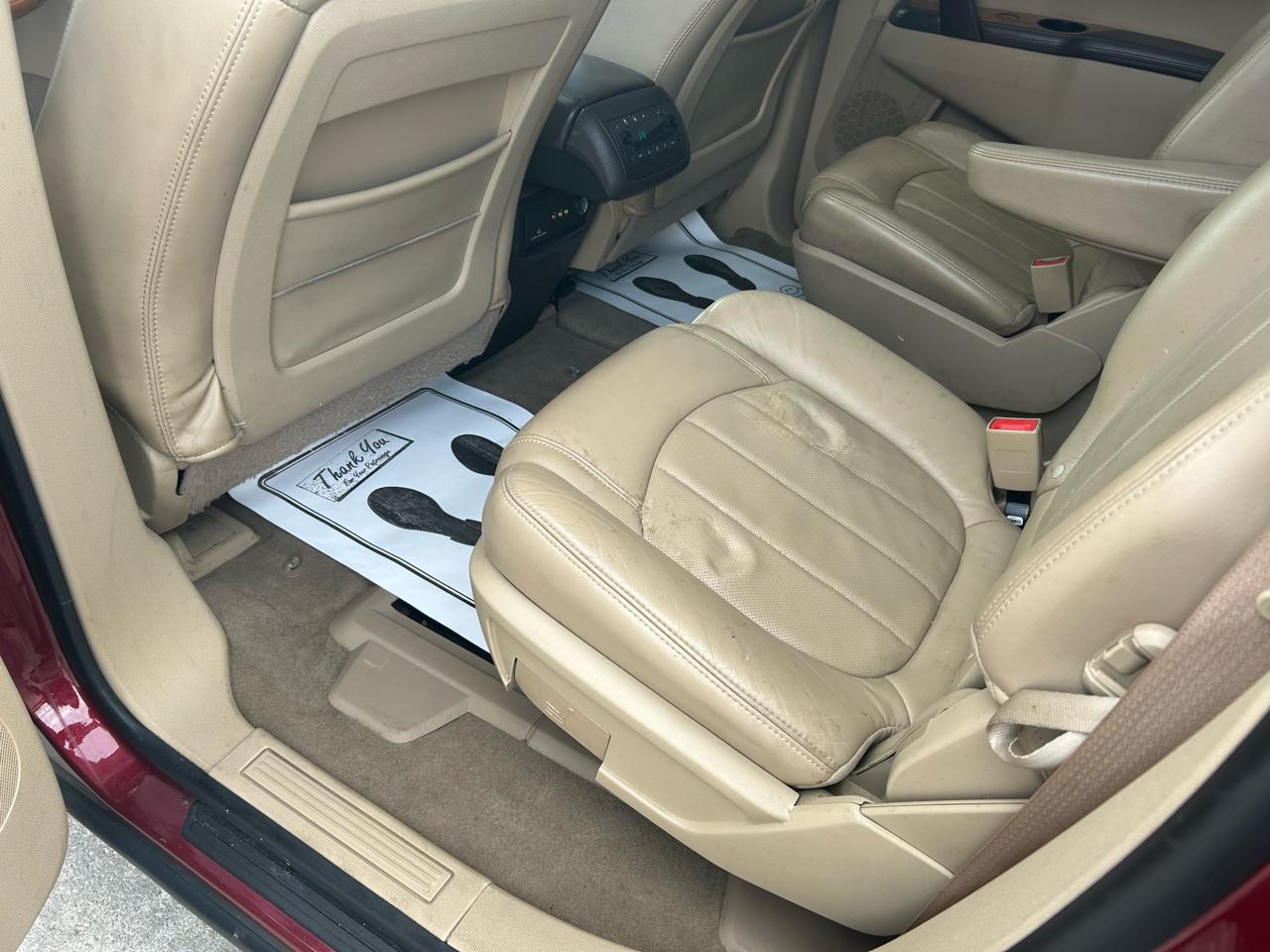 Buick Enclave CXL-2 FWD 2011