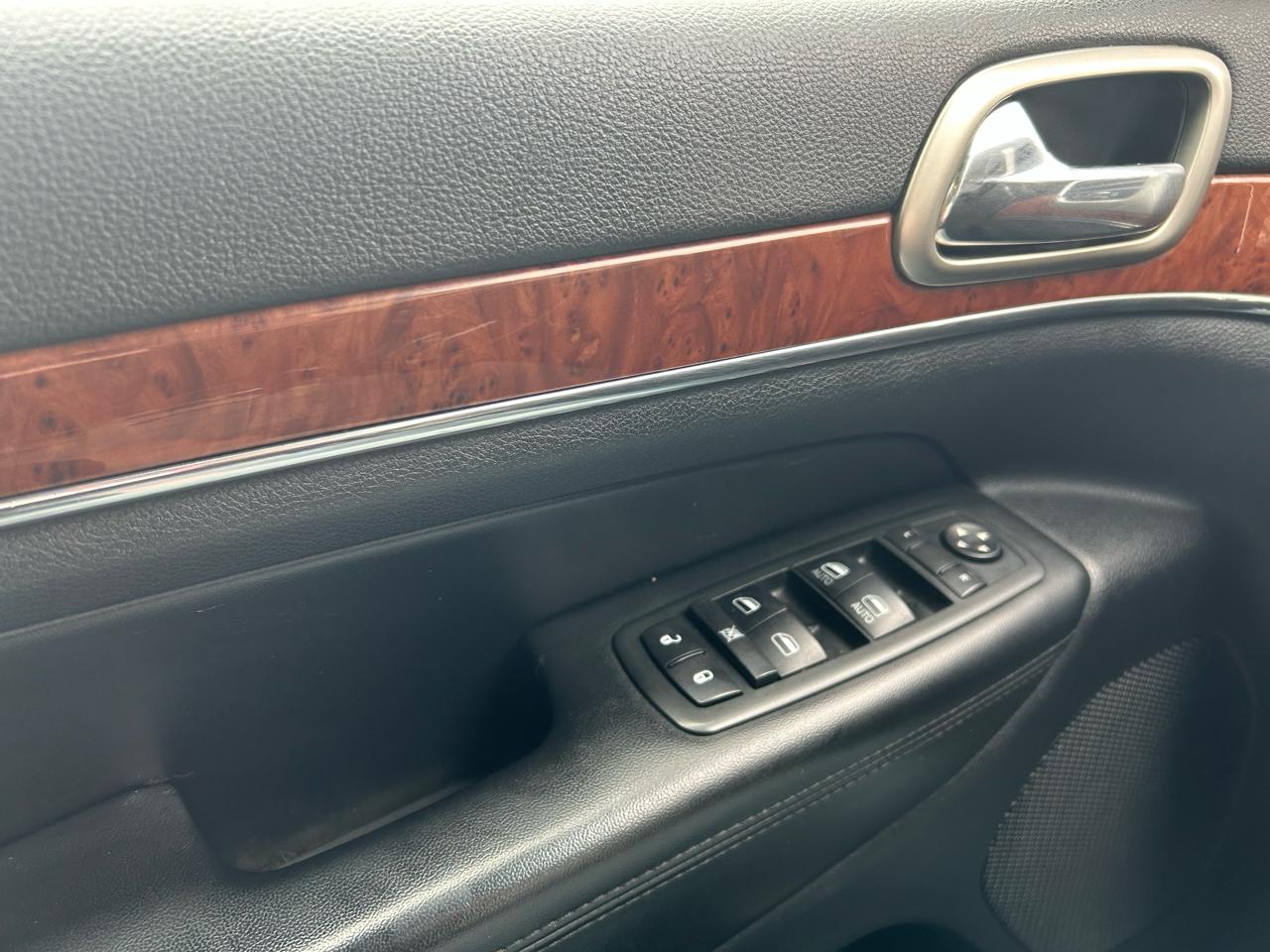 Jeep Grand Cherokee Limited 4WD 2013