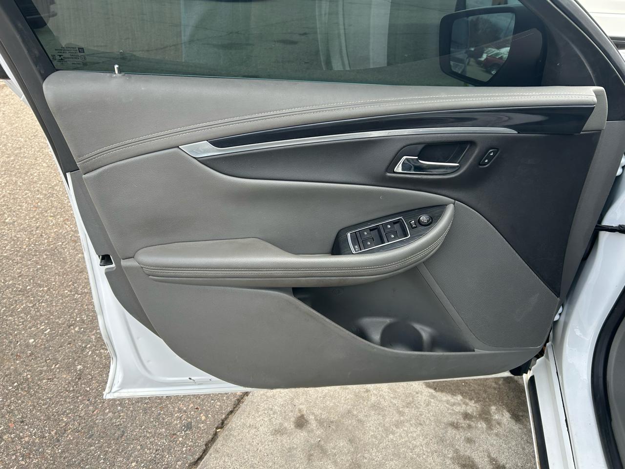 Chevrolet Impala LT 2019