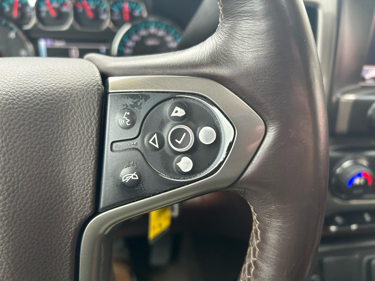 Chevrolet Silverado 1500 High Country Crew Cab 4WD 2015