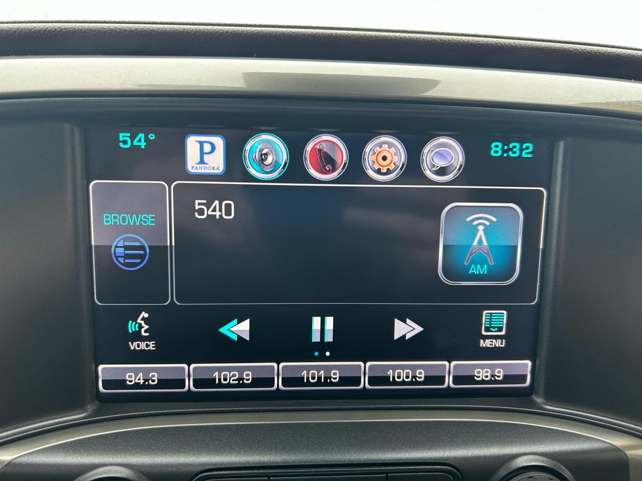 Chevrolet Silverado 1500 High Country Crew Cab 4WD 2015