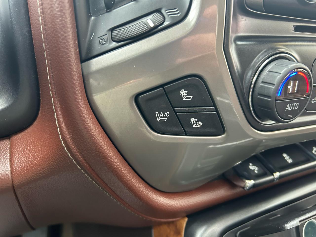 Chevrolet Silverado 1500 High Country Crew Cab 4WD 2015