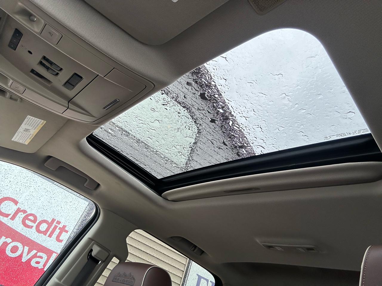 Chevrolet Silverado 1500 High Country Crew Cab 4WD 2015