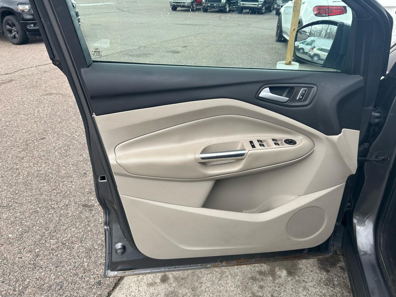 Ford Escape SE FWD 2013