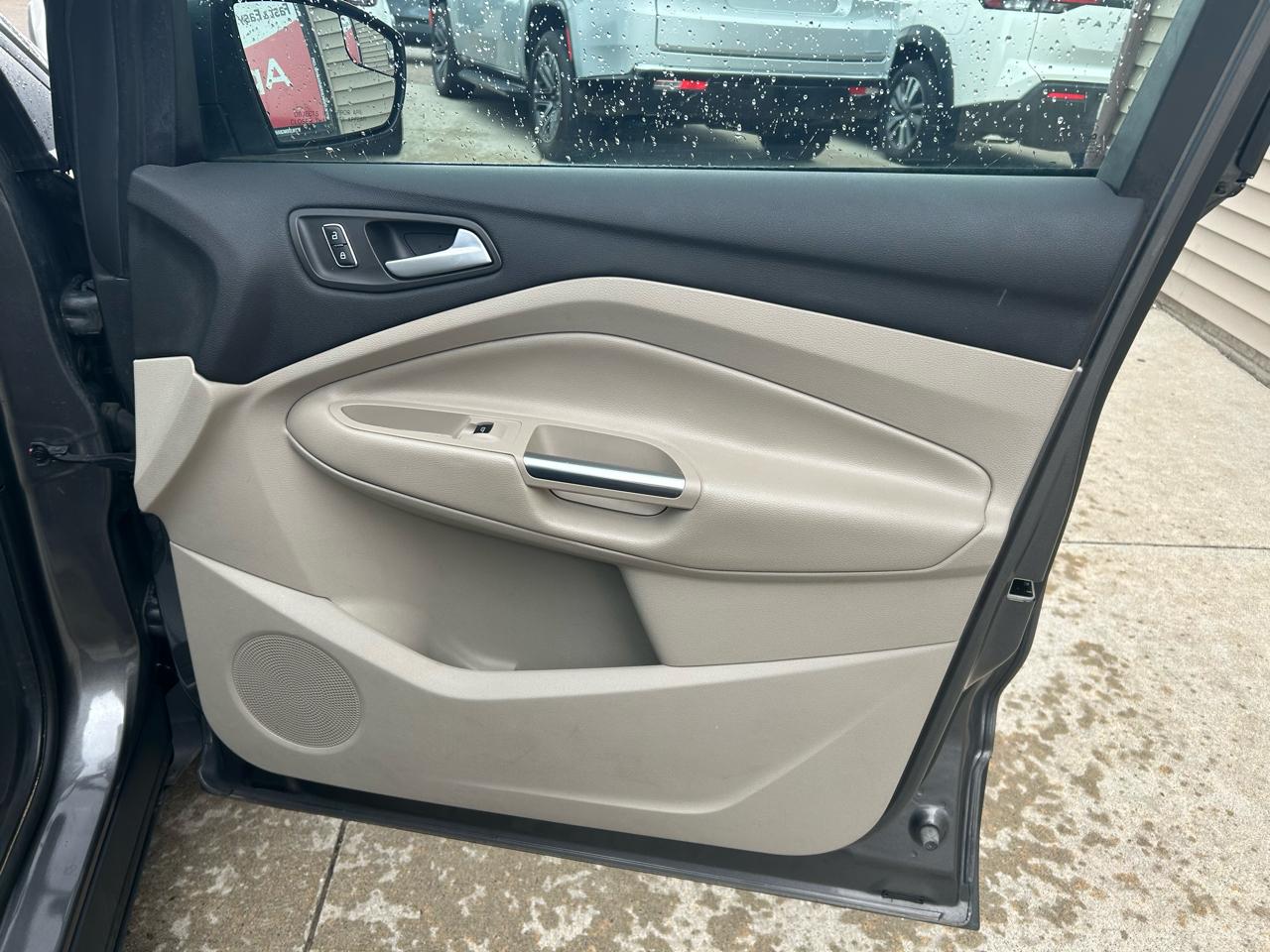 Ford Escape SE FWD 2013