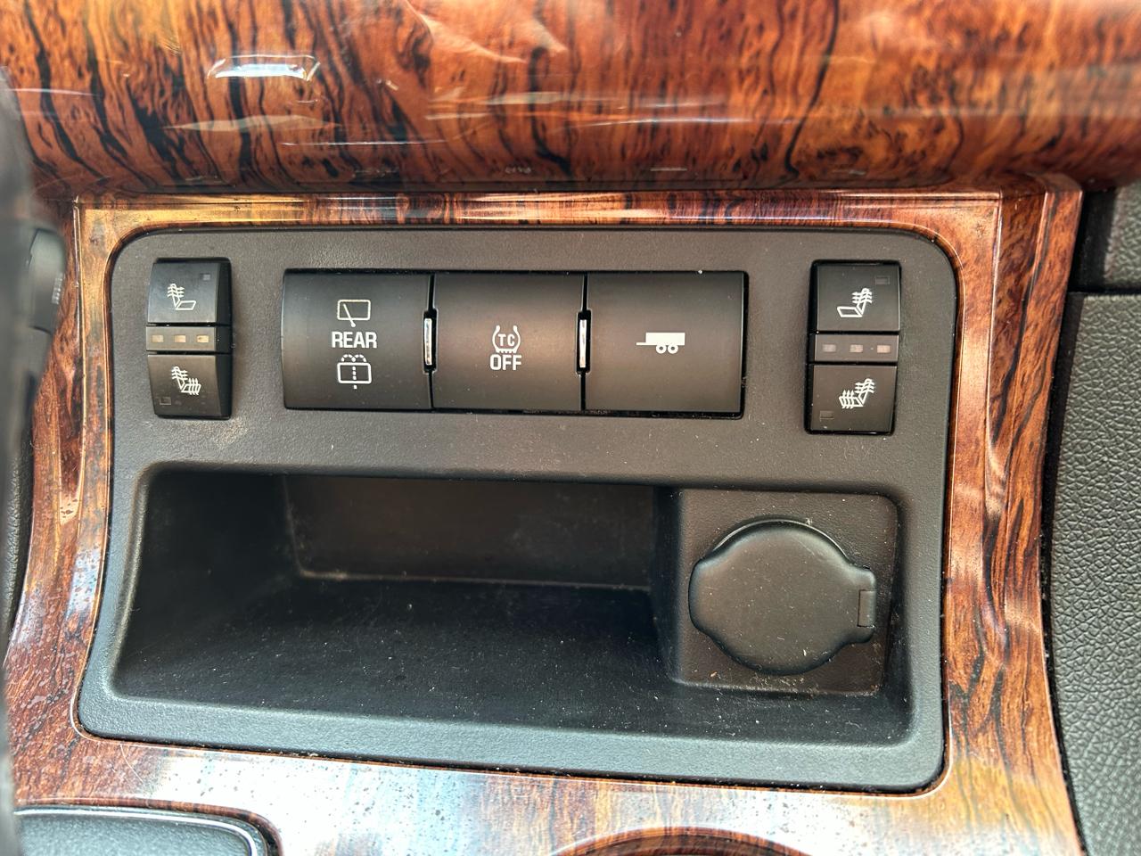 Chevrolet Traverse 1LT FWD 2013