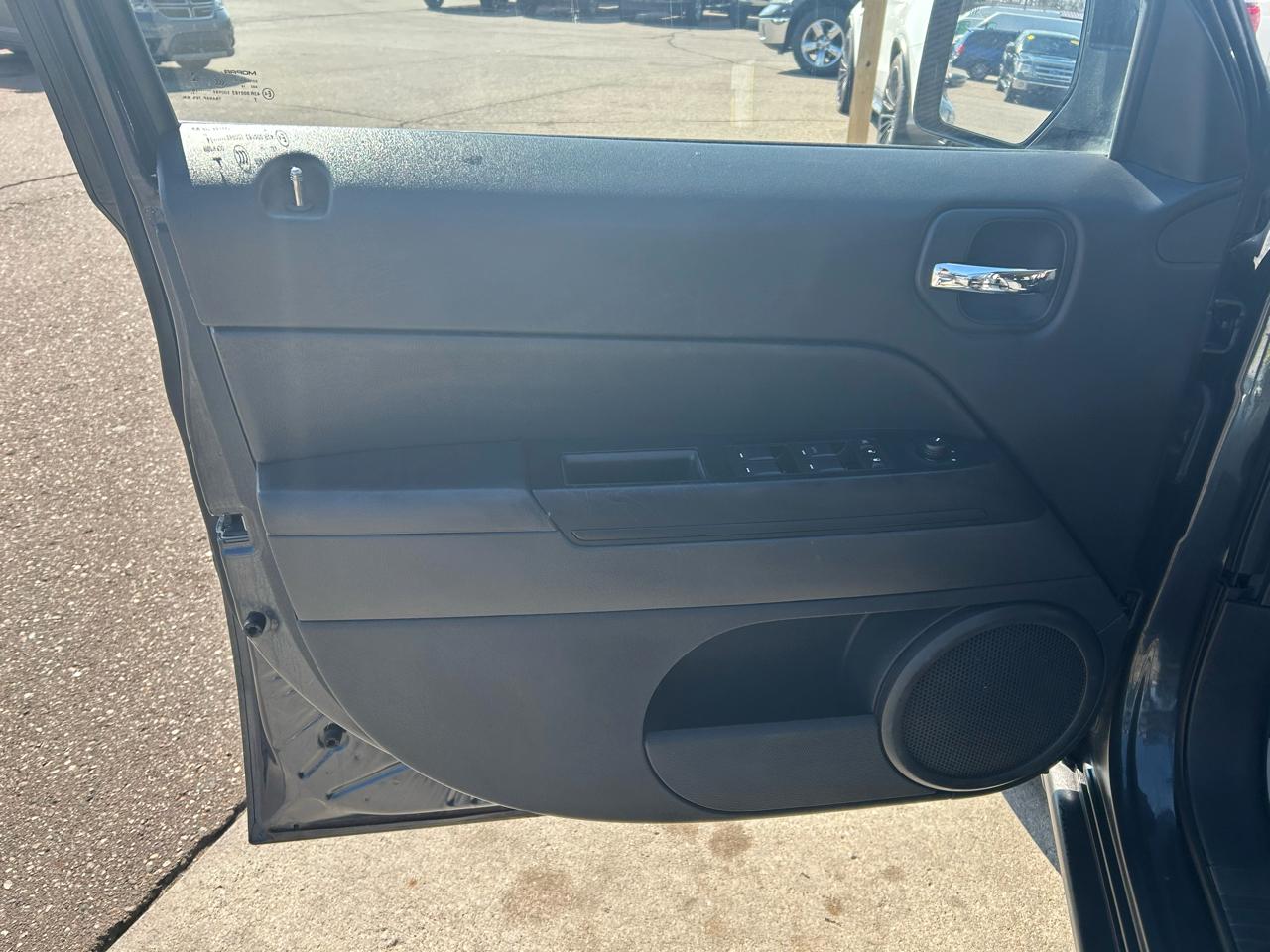 Jeep Patriot Latitude 4WD 2014