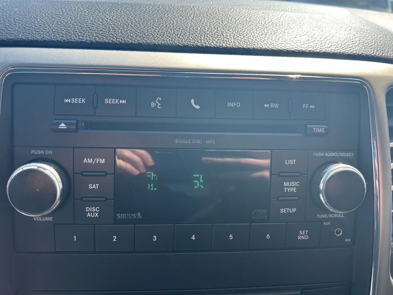 Jeep Grand Cherokee Laredo 4WD 2011