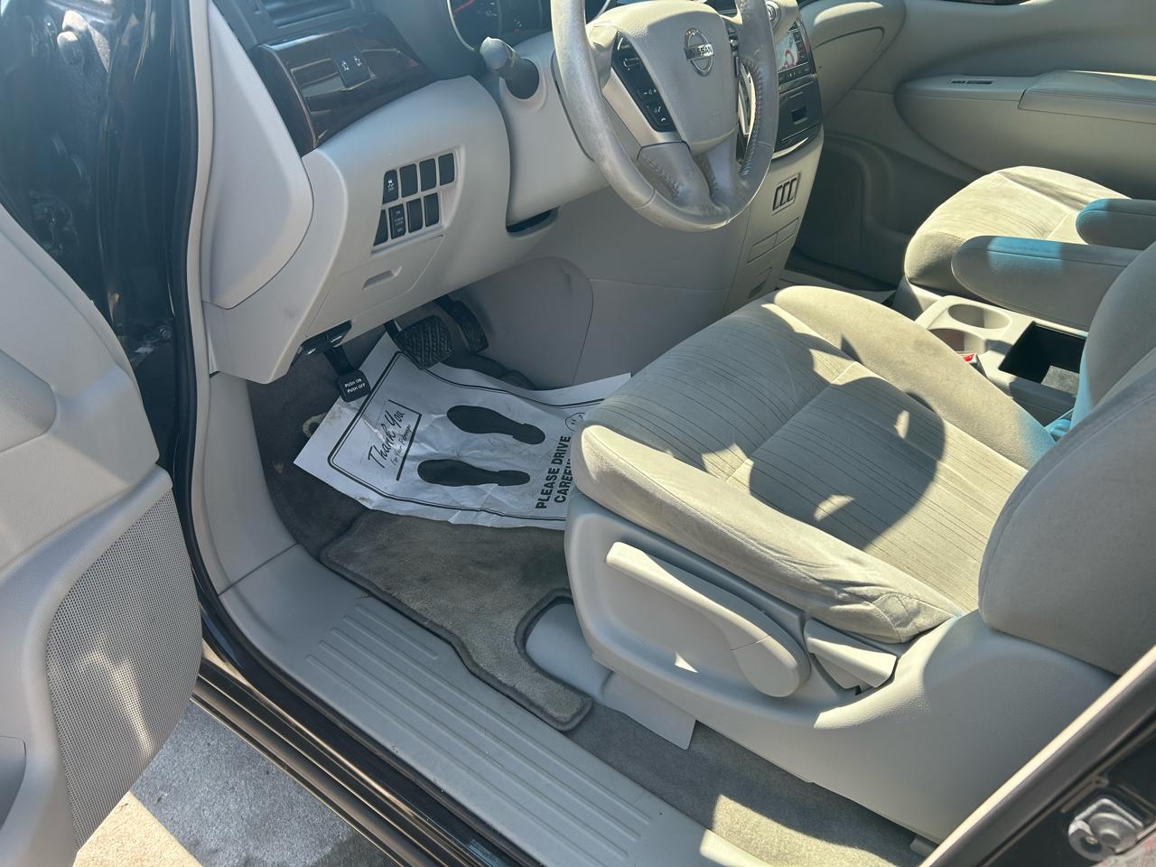 Nissan Quest 3.5 S 2014