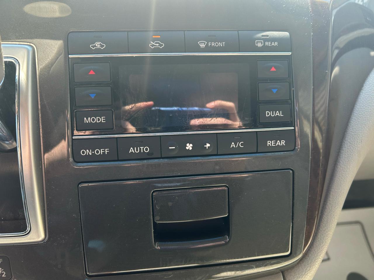 Nissan Quest 3.5 S 2014