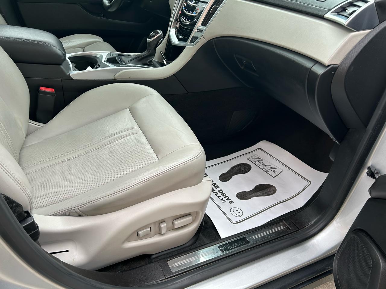 Cadillac SRX Luxury Collection FWD 2016