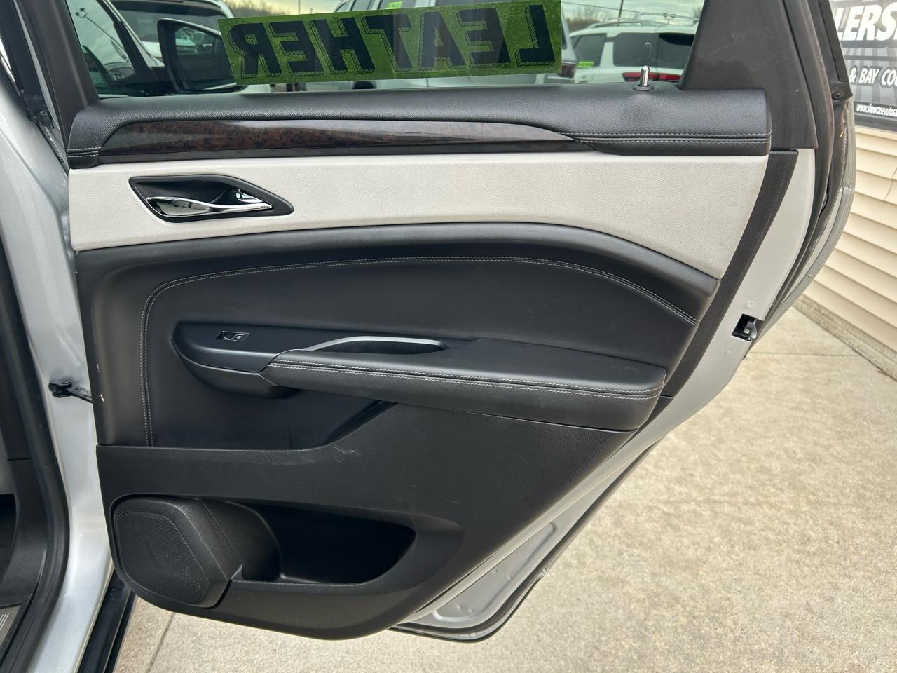 Cadillac SRX Luxury Collection FWD 2016