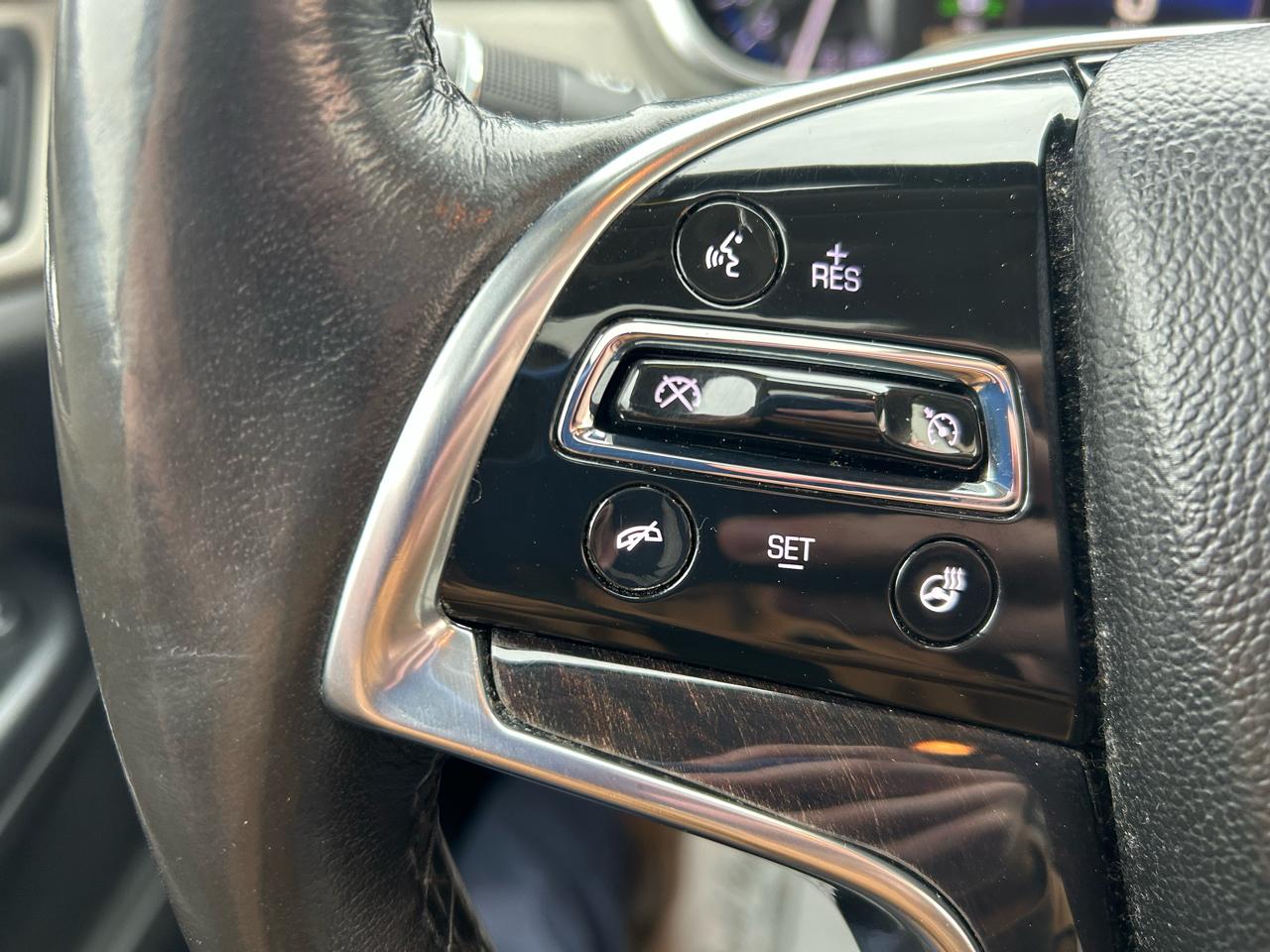 Cadillac SRX Luxury Collection FWD 2016