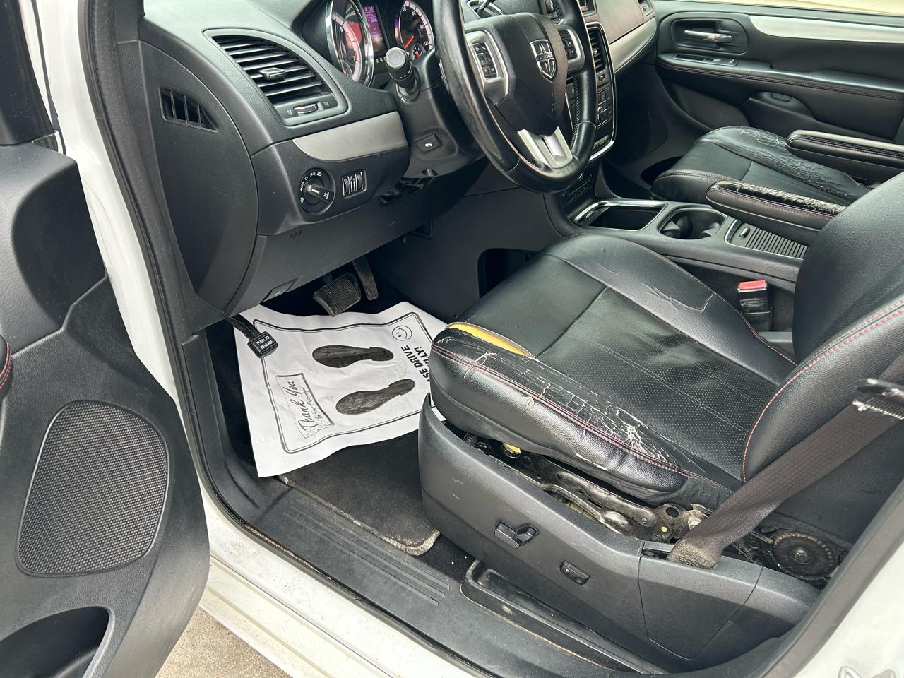 Dodge Grand Caravan R/T 2014