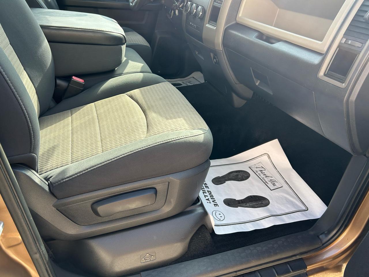 RAM 1500 Sport Crew Cab 4WD 2011