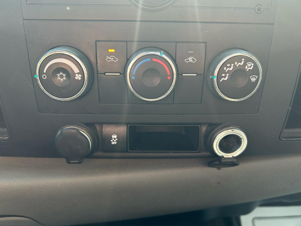 GMC Sierra 1500 Work Truck Long Box 4WD 2012