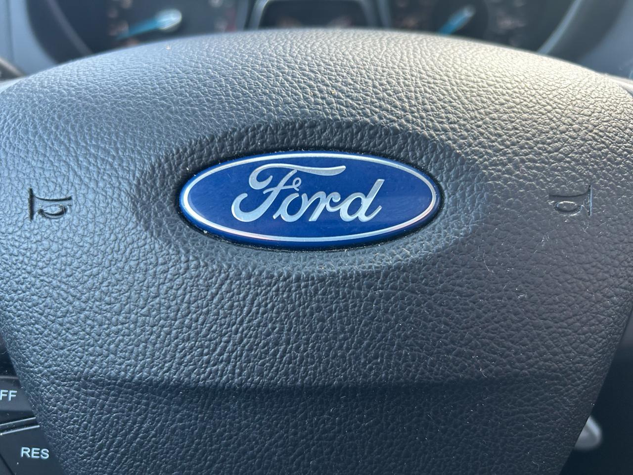 Ford Focus SE Hatch 2015