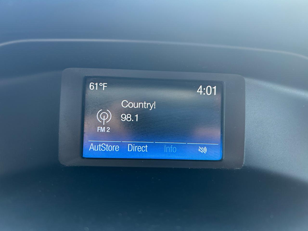 Ford Focus SE Hatch 2015