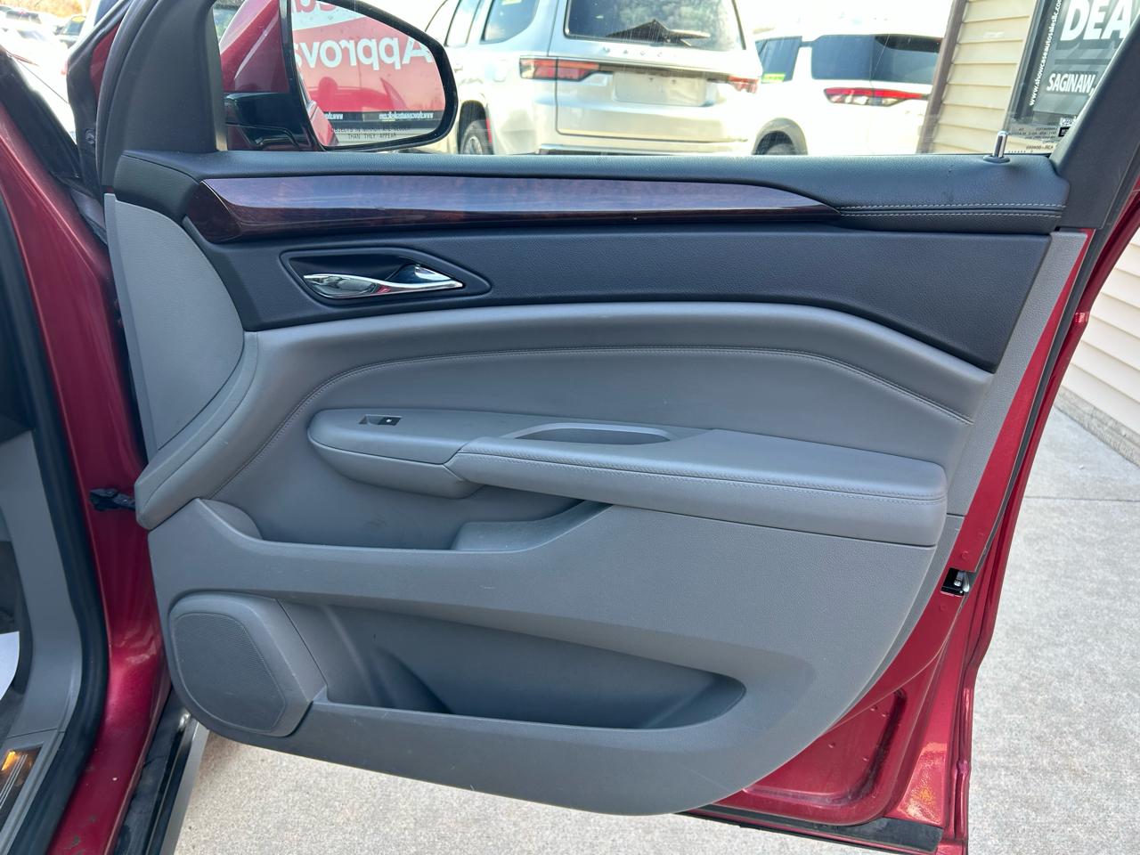 Cadillac SRX Luxury Collection AWD 2011