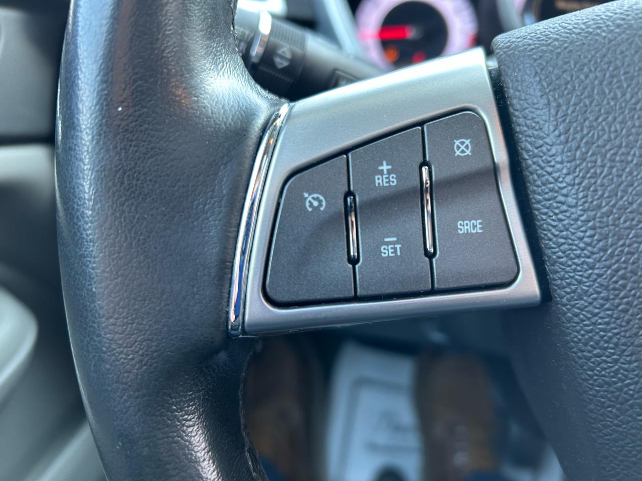 Cadillac SRX Luxury Collection AWD 2011