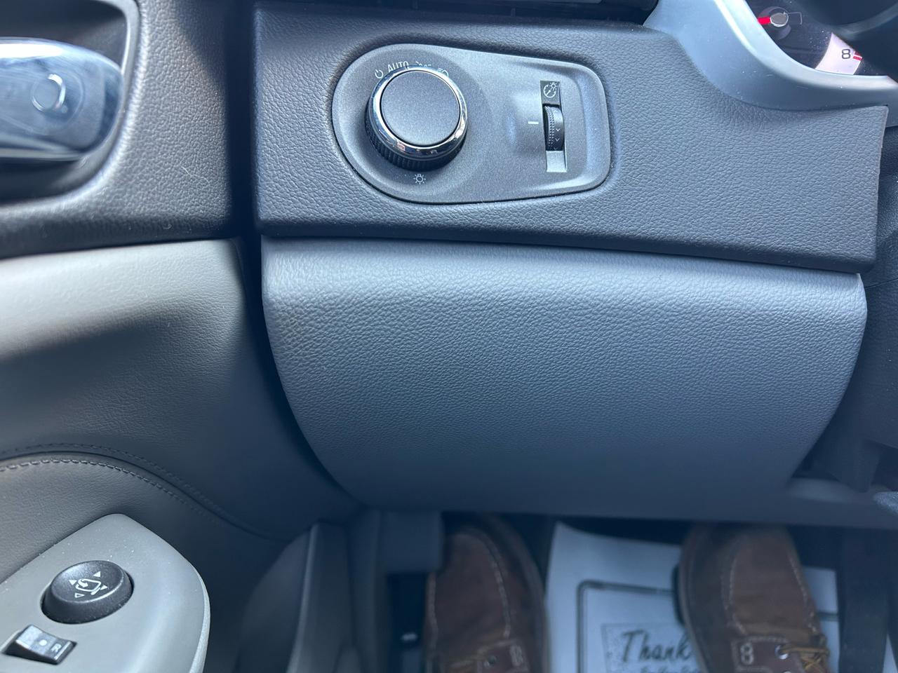 Cadillac SRX Luxury Collection AWD 2011